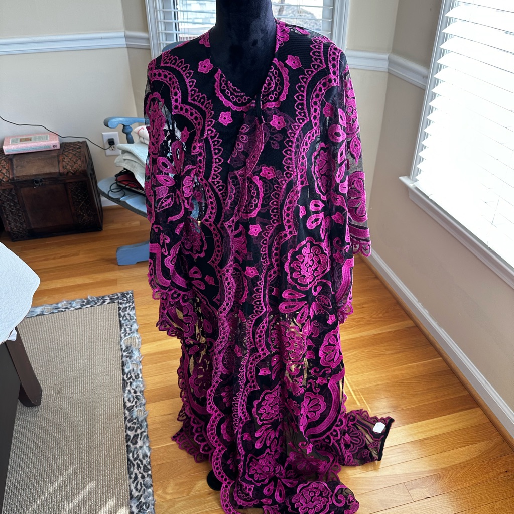 Neiman Marcus Pink And Black Lace Maxi Dress